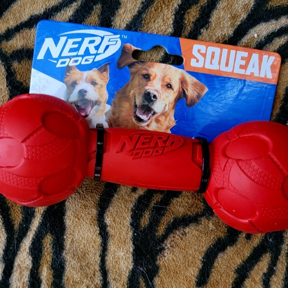 Nerf Dog Squeak Red Barbell New!